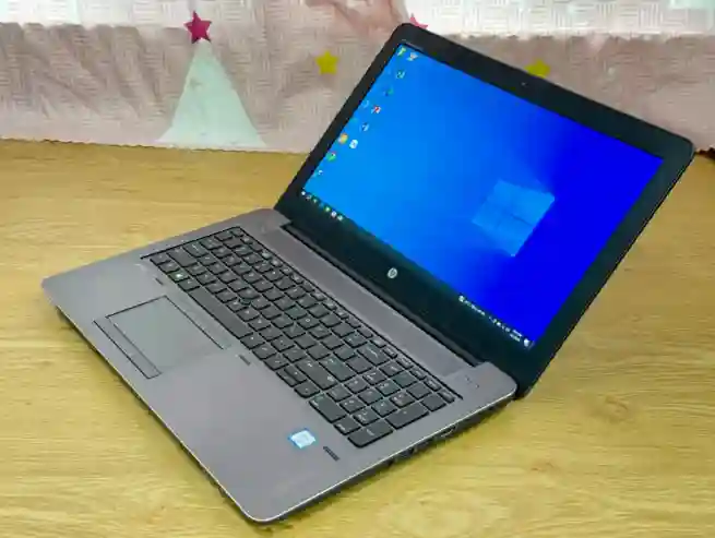HP Zbook 15g3 Workstation Core i5 Avec Carte Graphique Nvidia - Vue 3