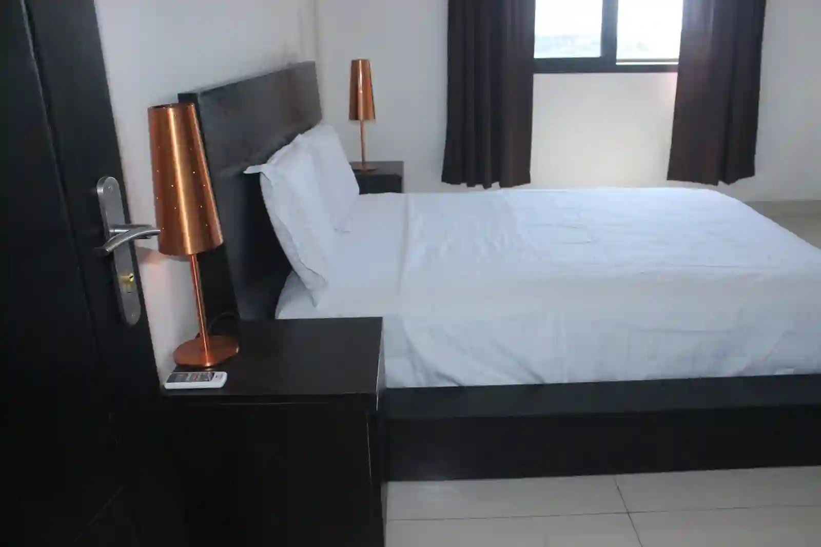 APPARTEMENT MEUBLE DE STANDING 03PIECES A ANGRE 7E - Vue 2