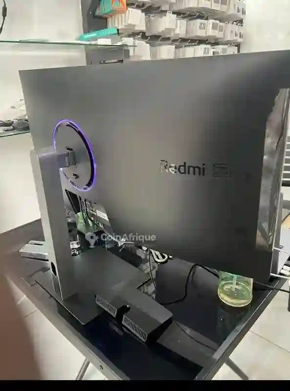 Moniteur Incurvé