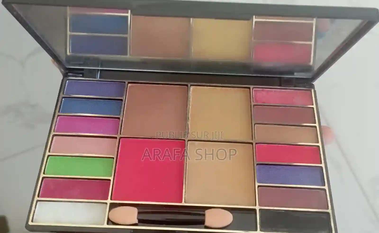 Palette a Fares - Vue 2