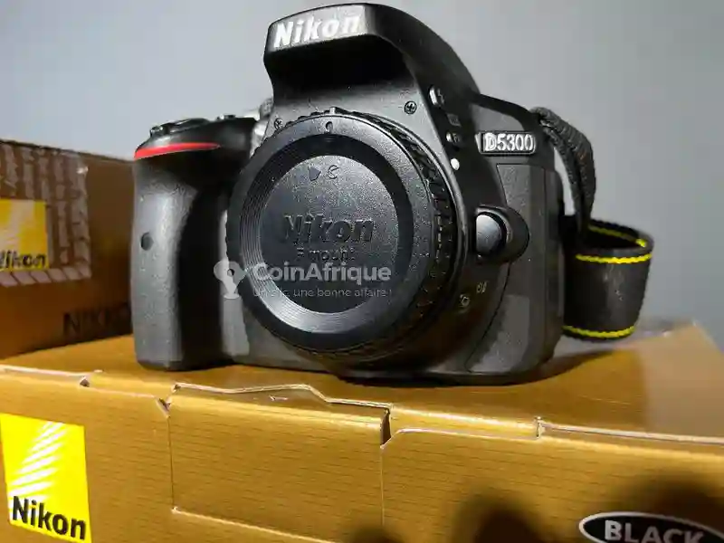Nikon D5300 - Vue 2