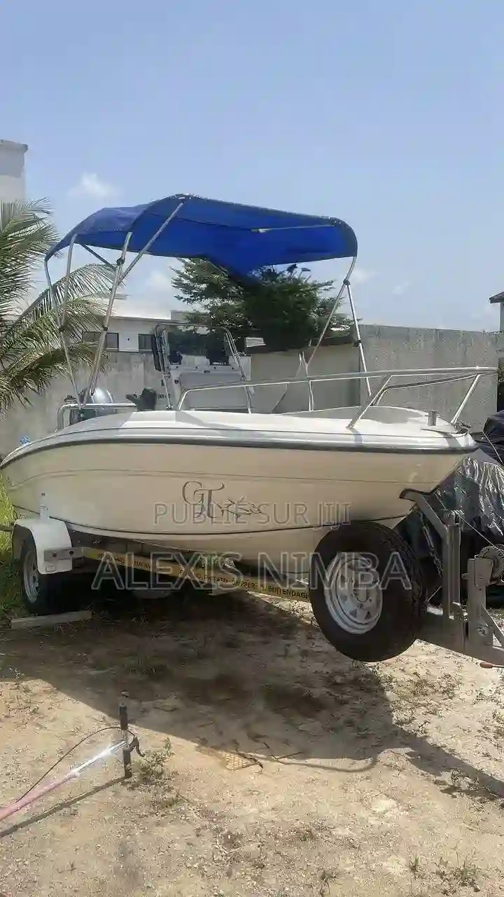 Bateau Benguela 530