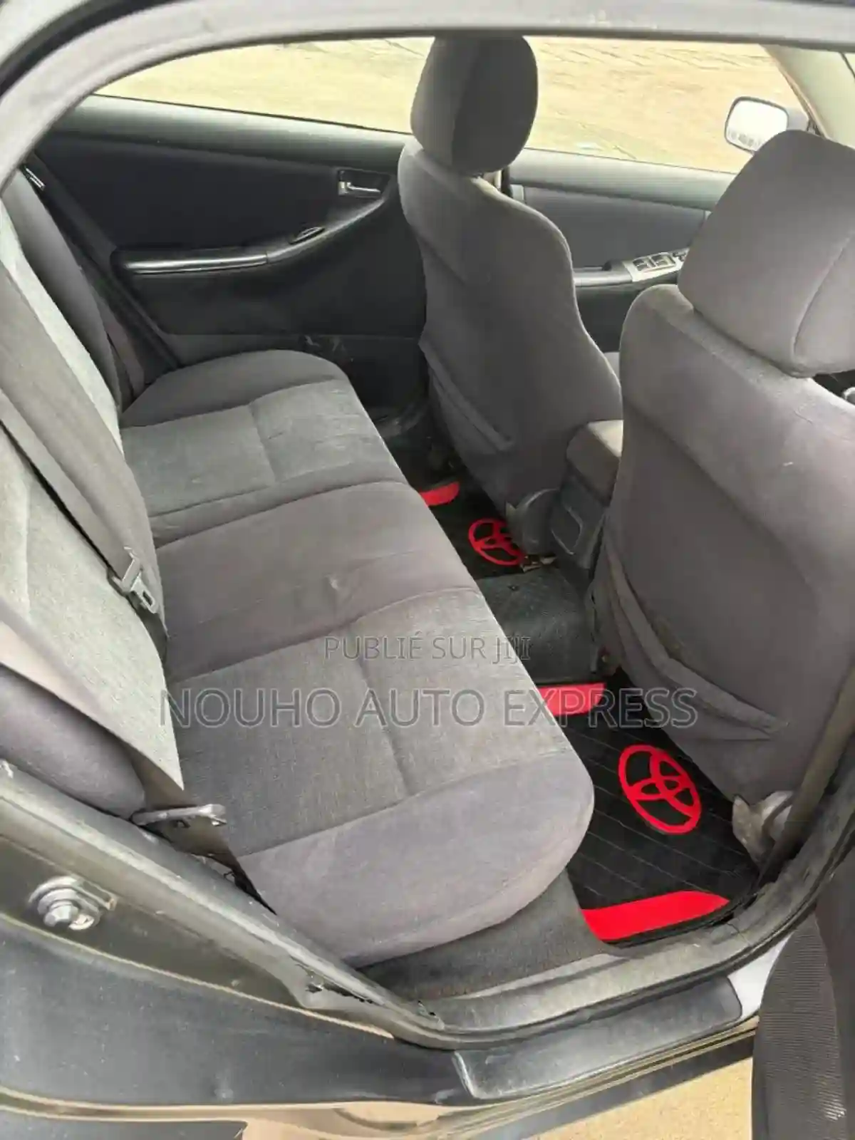 Toyota Corolla 2002 Noir - Vue 2