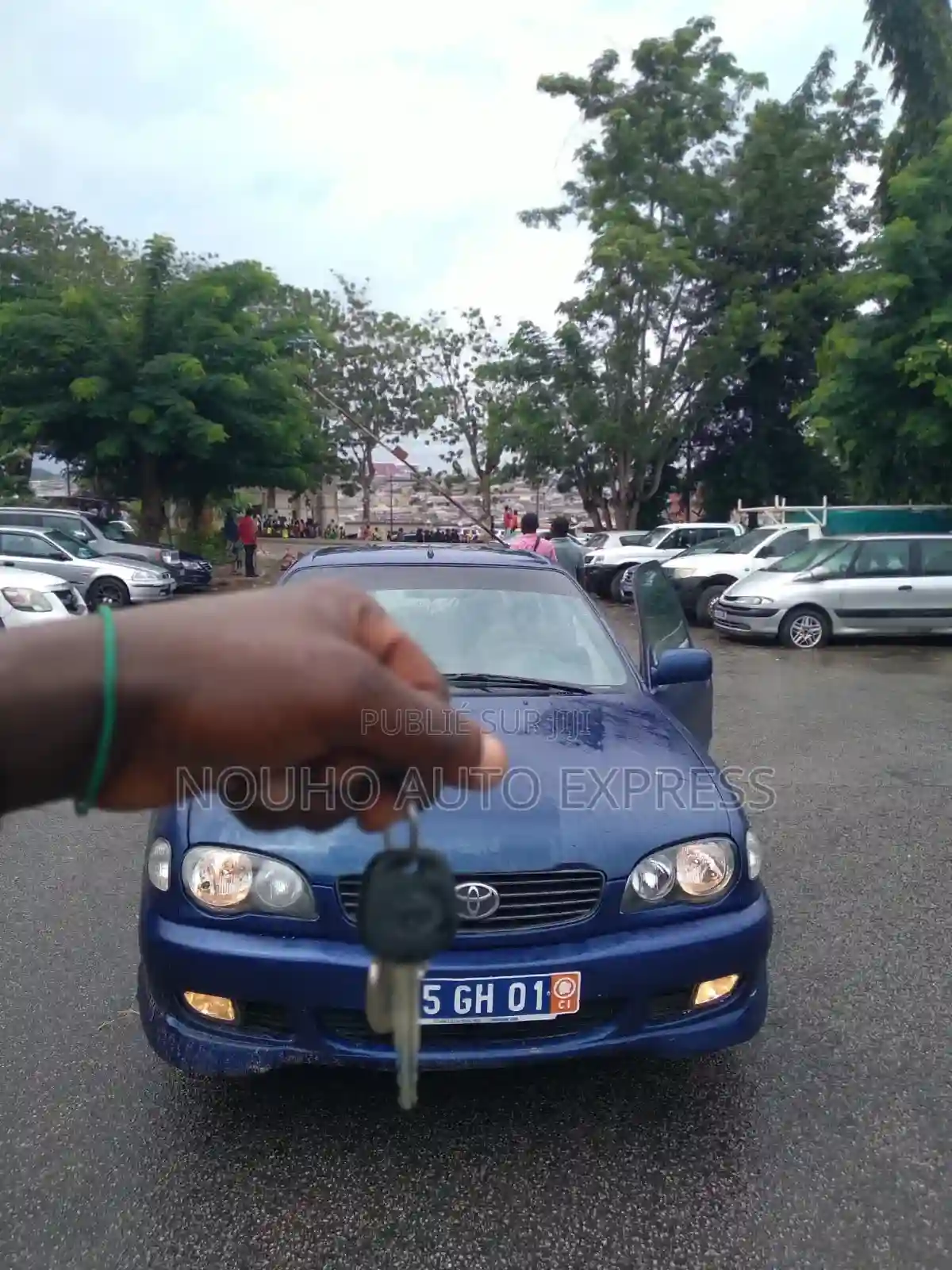 Toyota Corolla 2005 Bleu - Vue 6