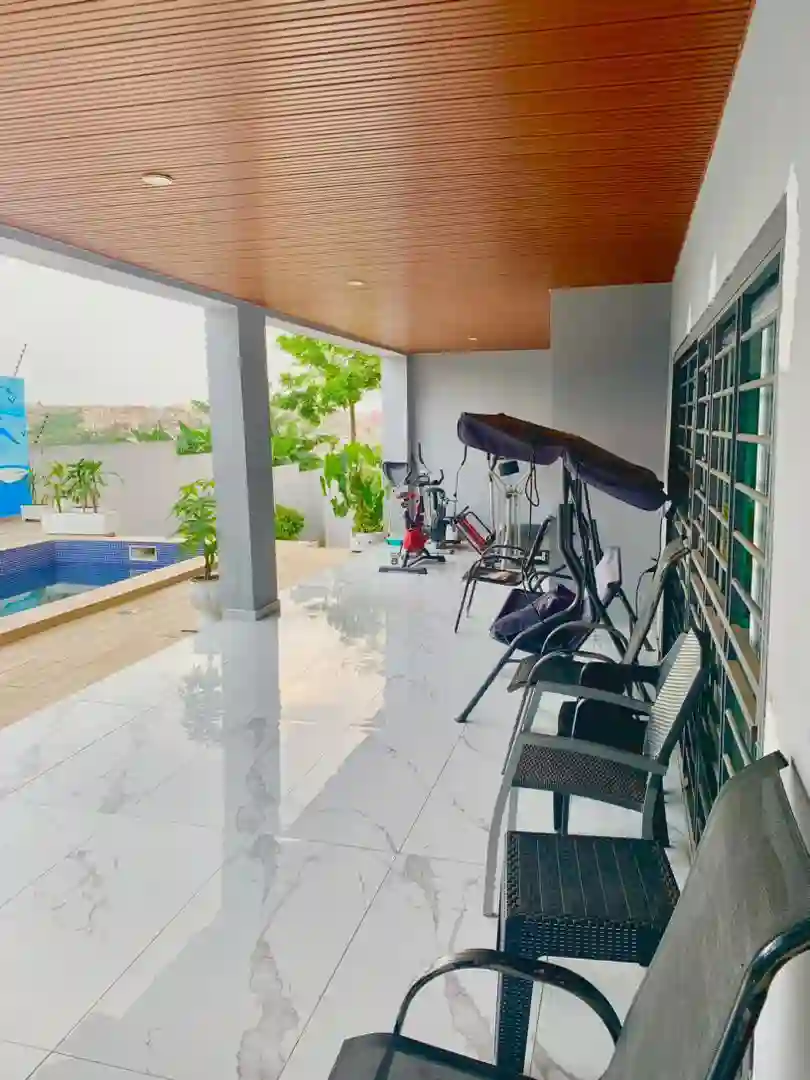 DUPLEX 8 PIECES MEUBLEES -Riviera Faya – Cité Prestige - Vue 2