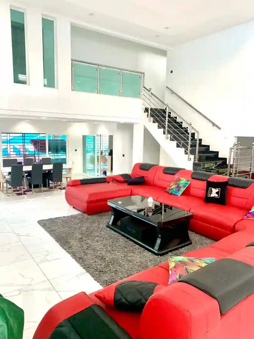 DUPLEX 8 PIECES MEUBLEES -Riviera Faya – Cité Prestige - Vue 3