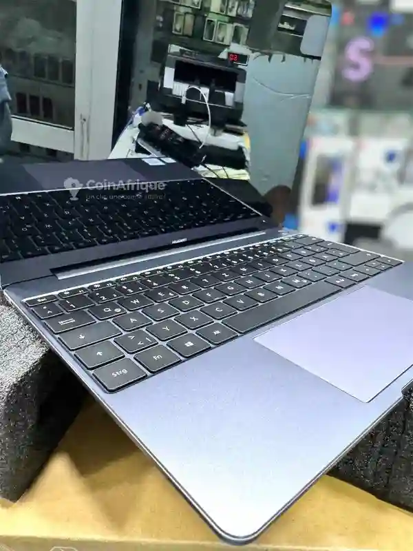 Huawei Matebook 3 8256go - Vue 1