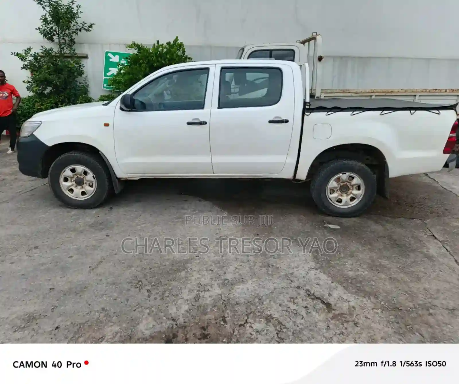 Toyota Hilux 2015 Blanc - Vue 5