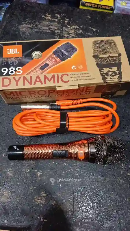 Micro en fil JBL - Vue 1