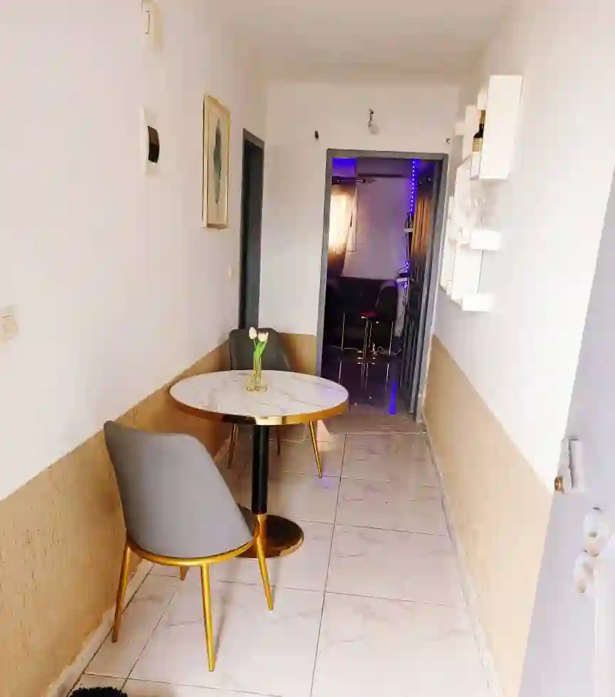APPARTEMENT MEUBLE STUDIO COCODY BLOCKAUSS - Vue 2