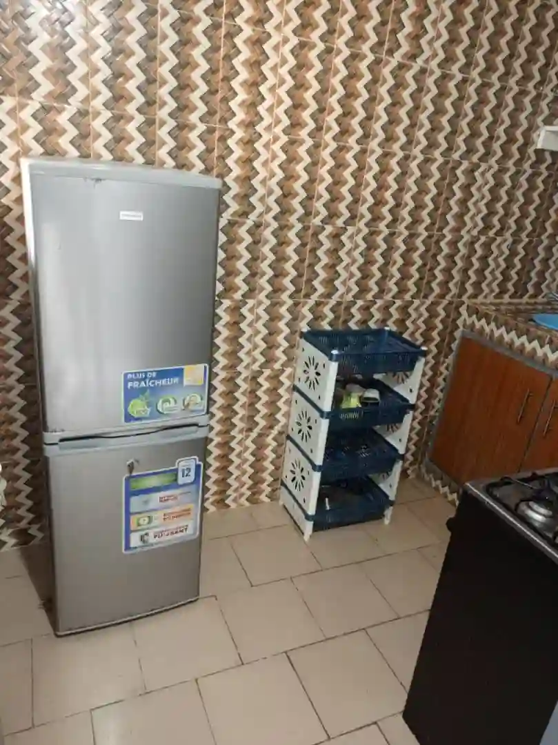 APPARTEMENT MEUBLE STUDIO COCODY BLOCKAUSS - Vue 3