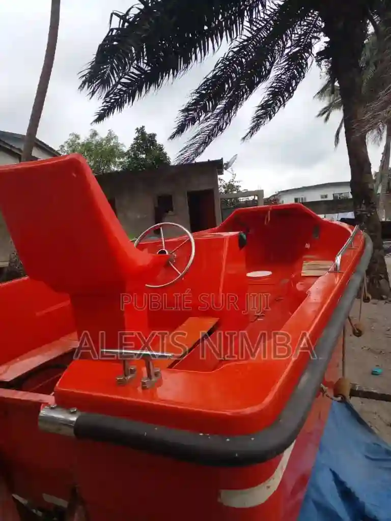 En Vente Coque Bateau Sans Moteur - Vue 6