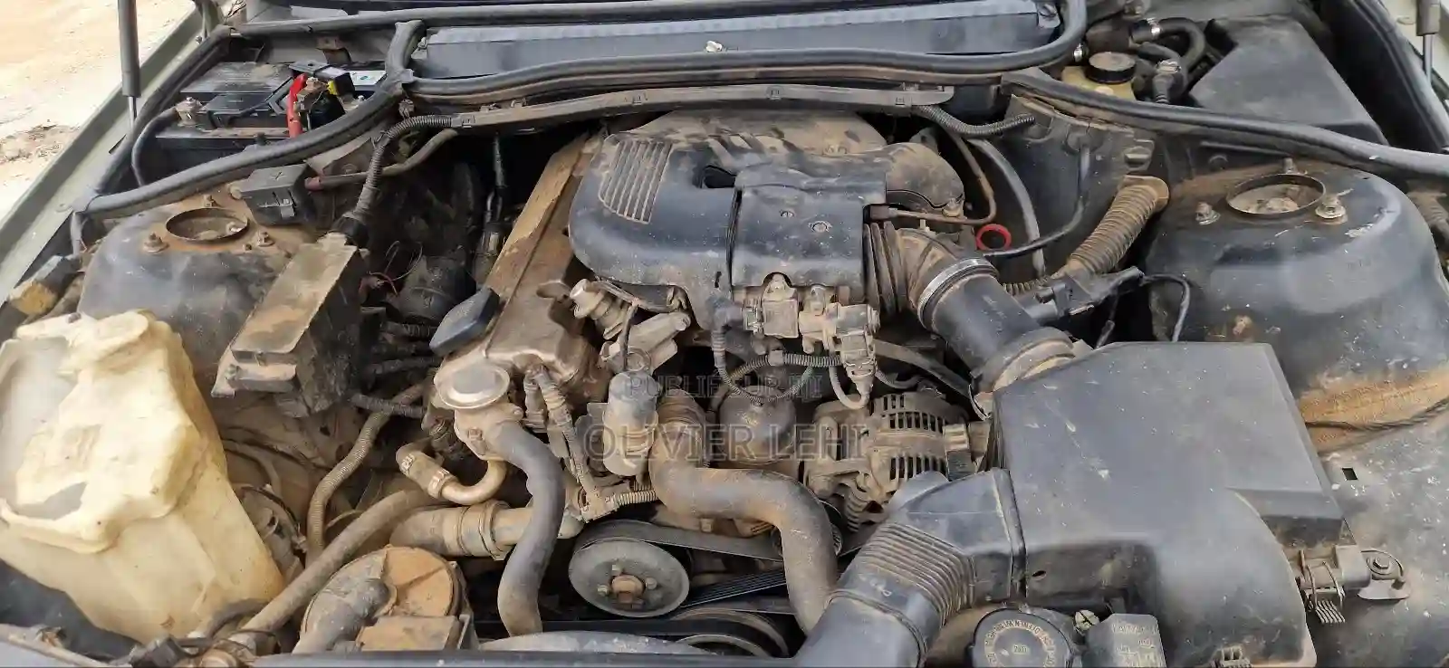 BMW 318i 2001 Vert - Vue 8