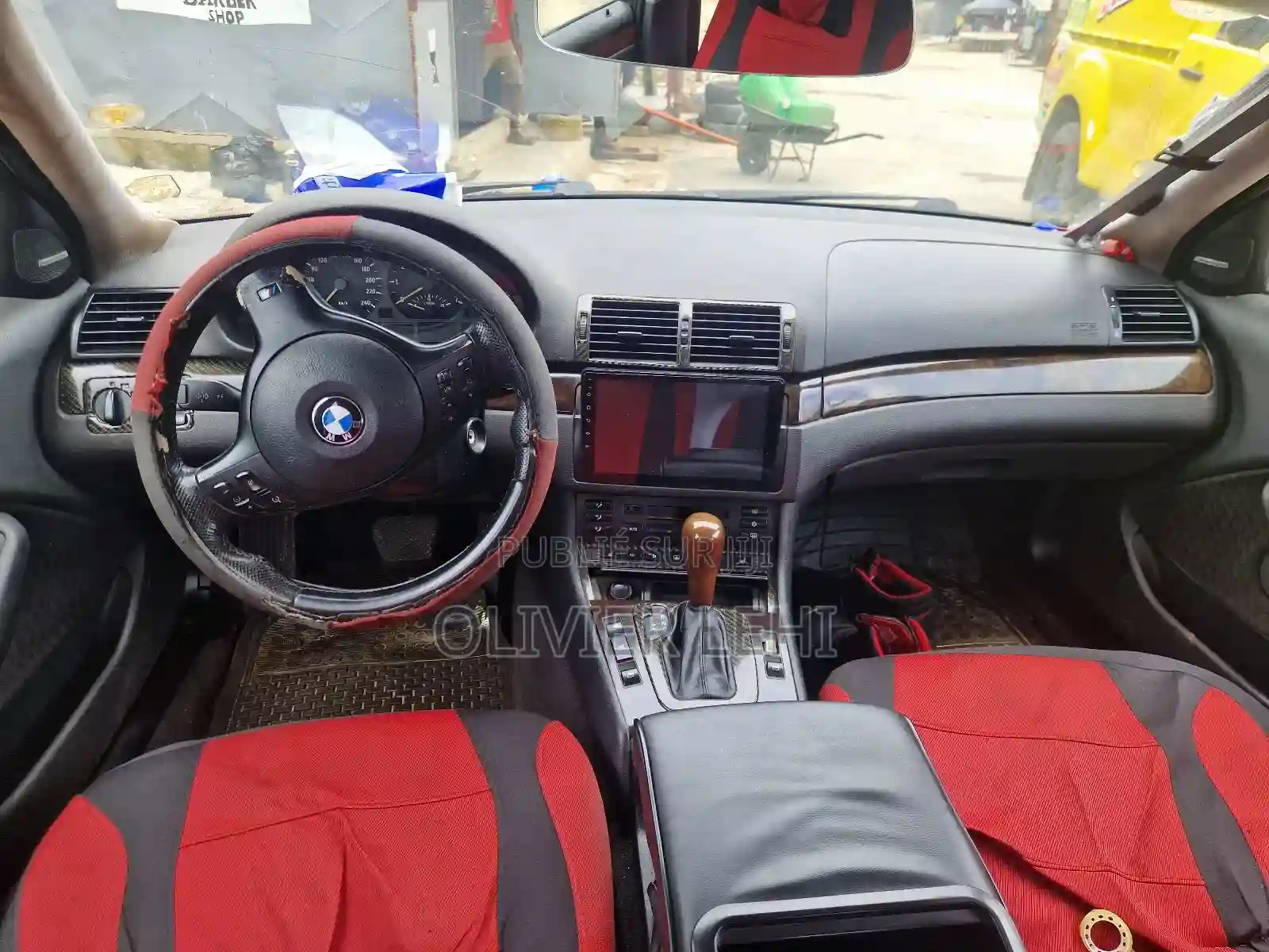 BMW 318i 2001 Vert - Vue 9