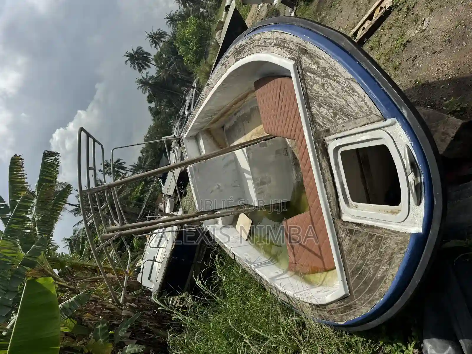 Coque Bateau Simple Sans Moteur - Vue 2