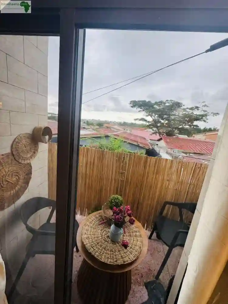 un Appartement Meublé Hautement Équipé à - Vue 4