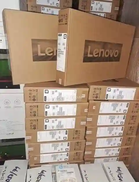 All in one Lenovo Rysen 5 8 go ram 512 go SSD - Vue 2