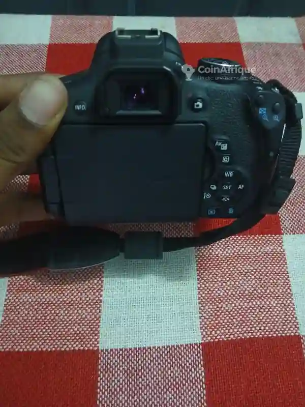 Appareil Photo - Vue 1