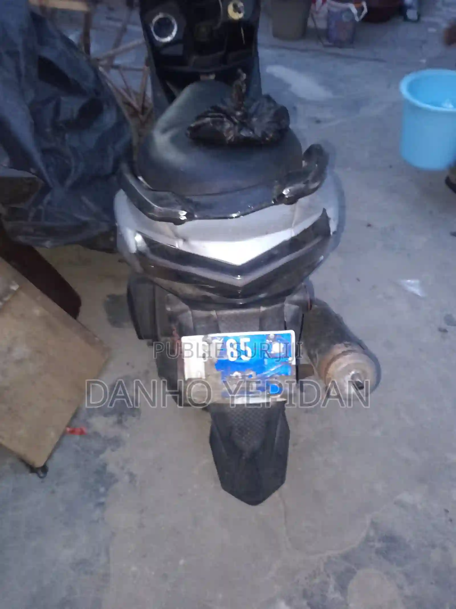 Yamaha Nmax 125 2021 Gris - Vue 3
