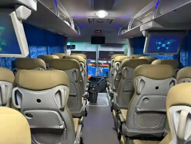 Location DE Vehicule Climatise Avec Chauffeur - Vue 4