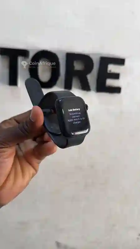 Apple Watch Série 7 41mm - Vue 3