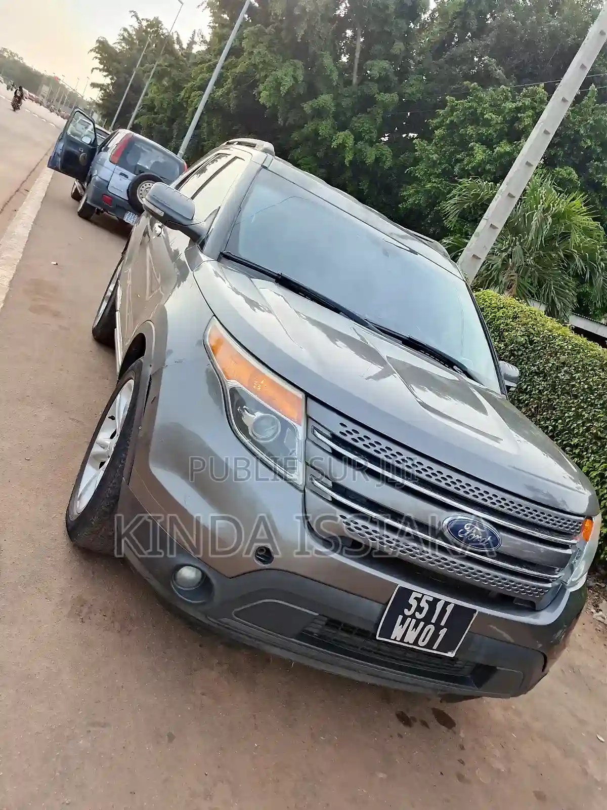 Ford Explorer XLT 4dr 4x4 (35l 6cyl 6A) 2013 Autre - Vue 2