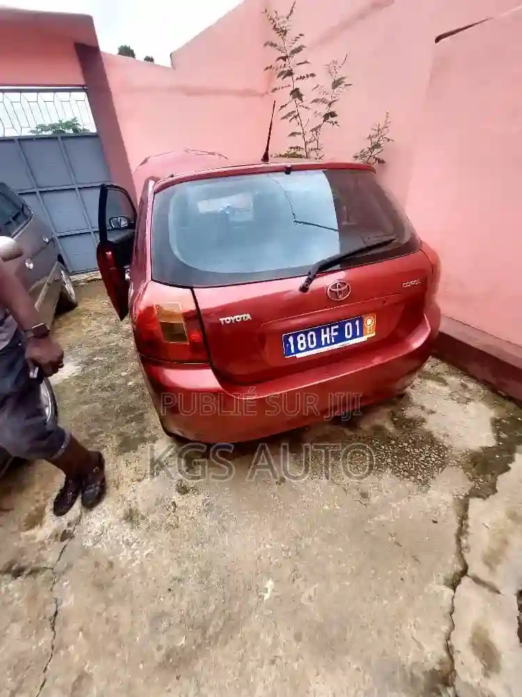 Toyota Corolla 14 Sedan 2002 Rouge - Vue 2
