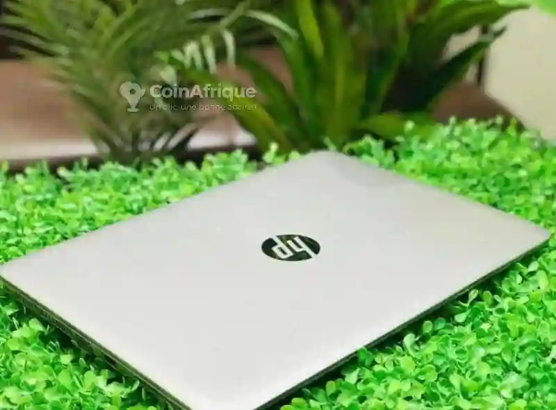 PC HP Elitebook 840 G3 i5 - Vue 2