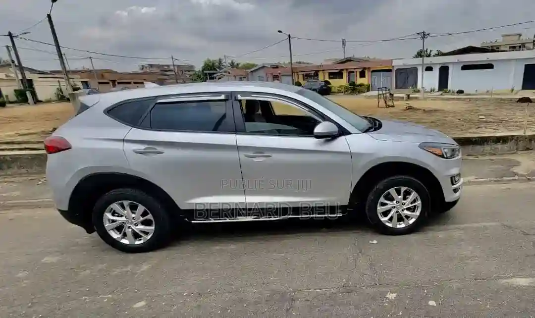 Hyundai Tucson Limited AWD 2020 Gris - Vue 3