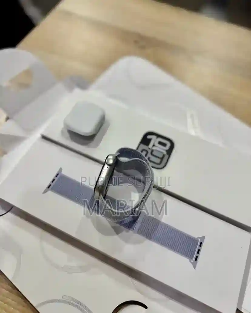 Offre Spéciale Apple Watch S10 42mm Quasi Neuf Importé - Vue 2