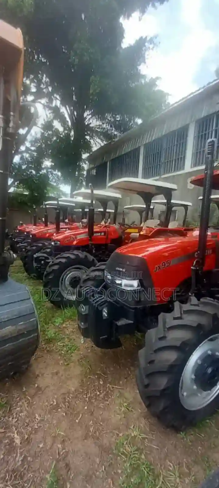 Tracteurs Jx75t Et Charue 3 Disques - Vue 4