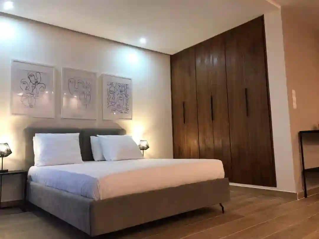 studio meublé, niché au 2ᵉ étage d’un immeuble calme à Cocody Danga - Vue 4