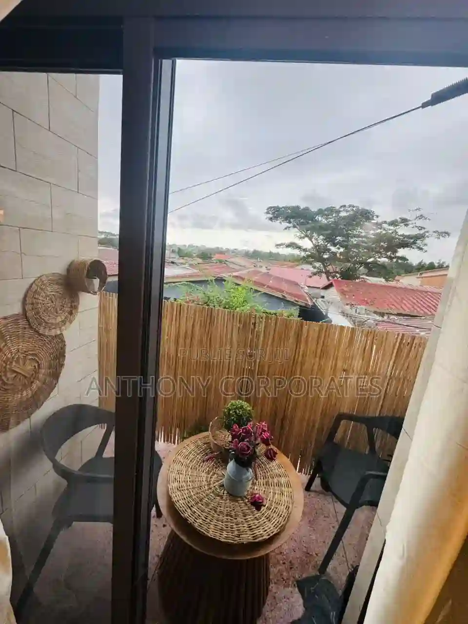 Un Appartement Meublé Hautement Équipé À La Riviera 3