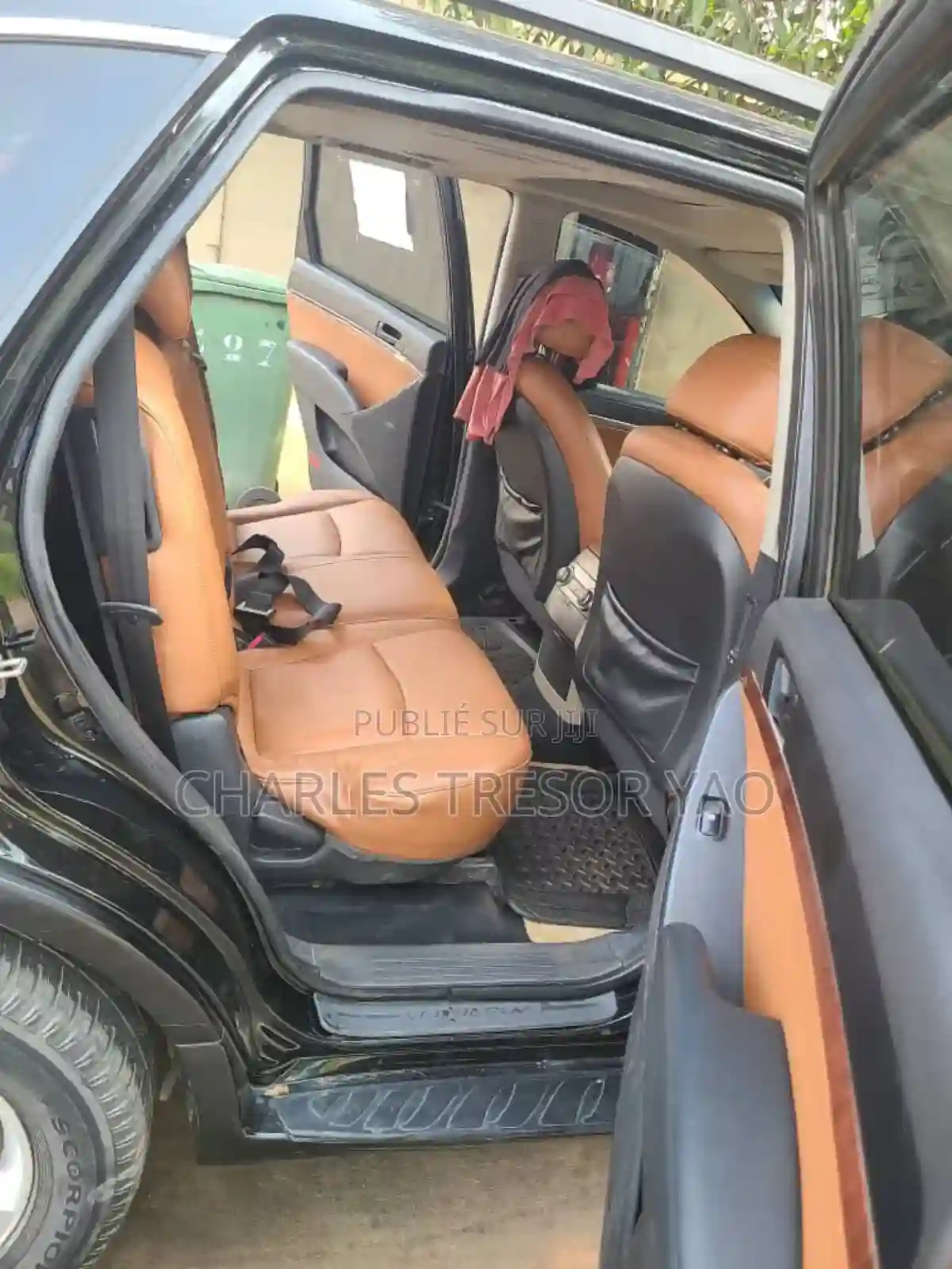 Hyundai Veracruz Limited 2010 Noir - Vue 9
