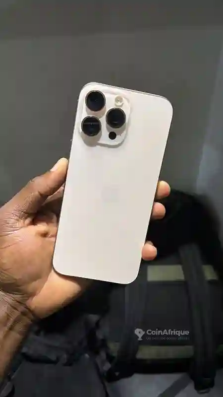 Iphone 16pro Max - Vue 1
