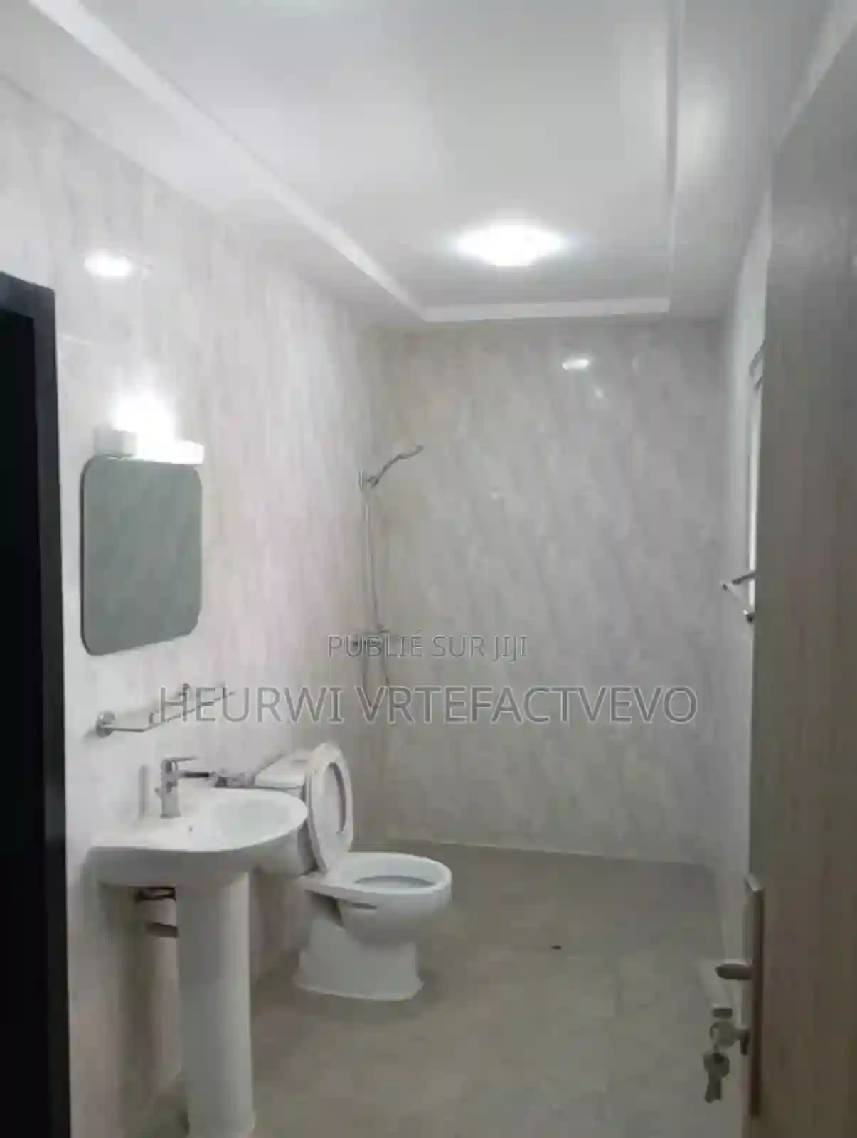 5chbre Duplex Dans Oribat Cocody à Vendre - Vue 9