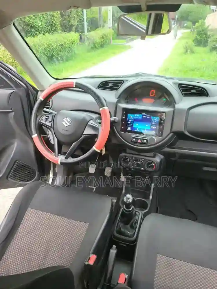 BMW 218i 2016 Noir - Vue 4
