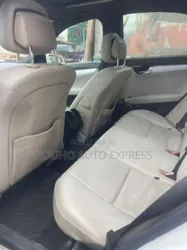 Mercedes-benz C300 2009 Blanc