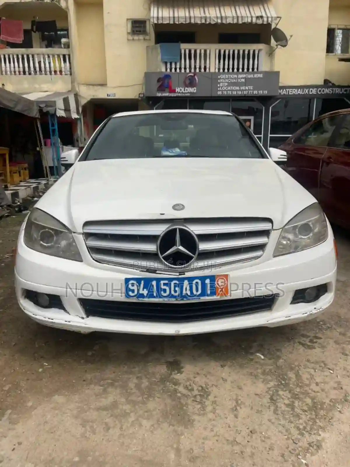 Mercedes-benz C300 2009 Blanc - Vue 3