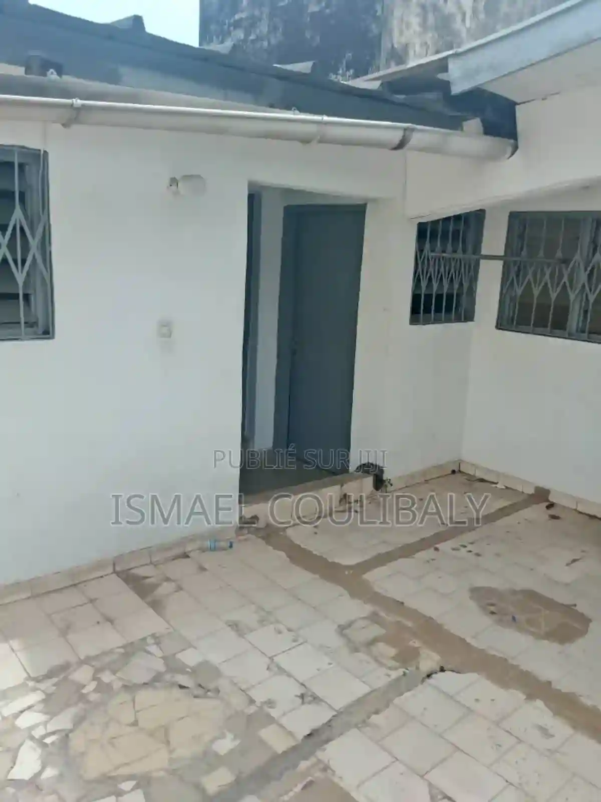 Furnished 8chbre Duplex Dans Ismael Coulibaly Cocody à Vendre - Vue 1