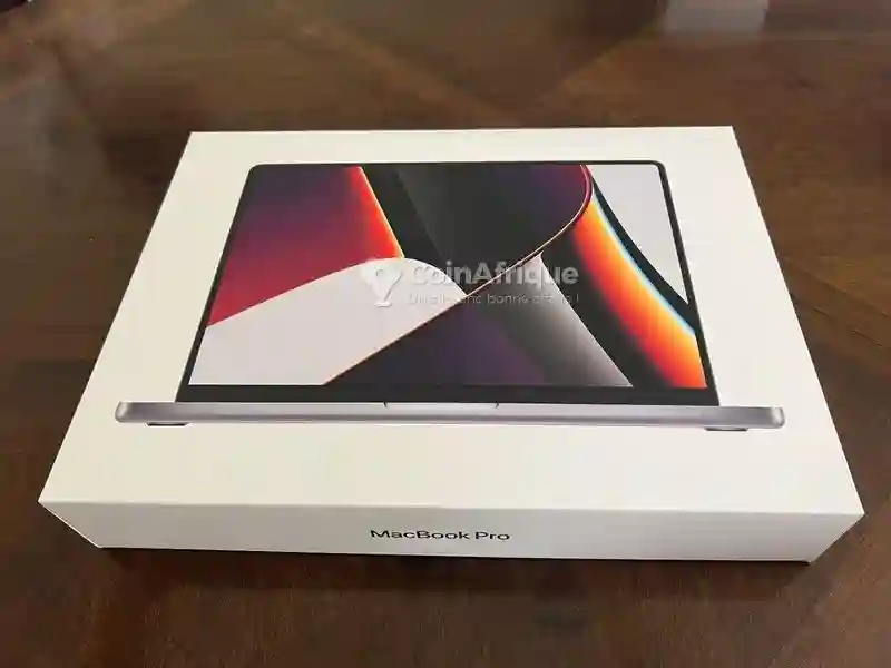 Macbook Pro 2021 - m1 max - 64gb ram - 2tb ssd - 16 Pouces - Neuf - Vue 2