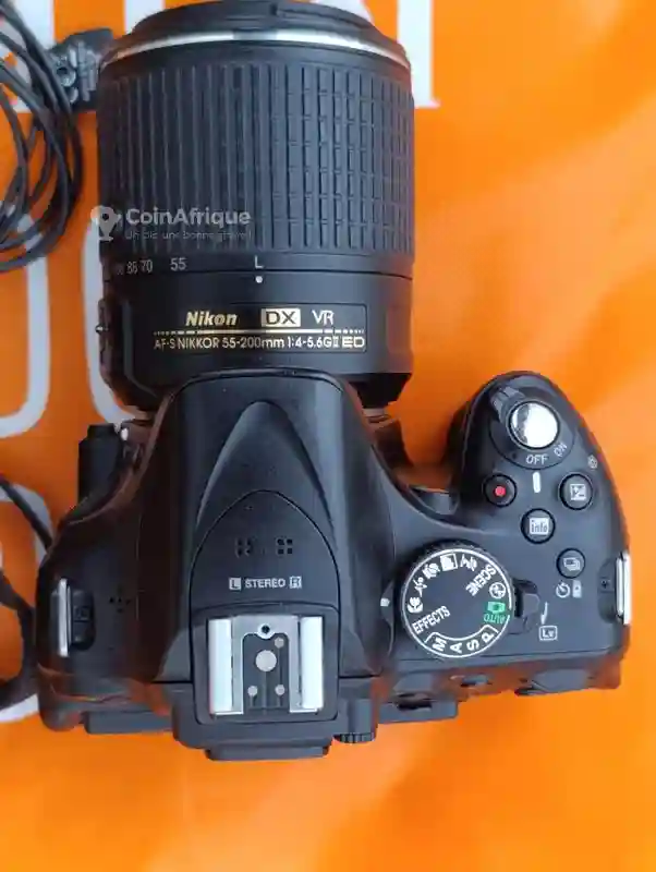 Nikon D5200 - Vue 1