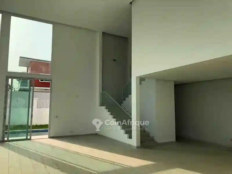Location Villas 6 Pièces - Cocody - Vue 3