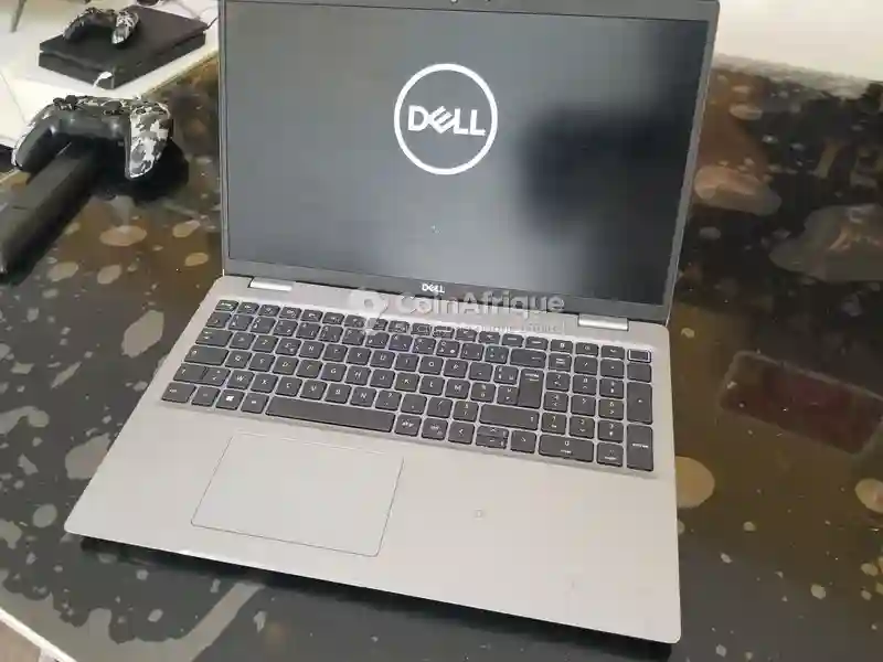 Ordinateur Dell i5 - Vue 3