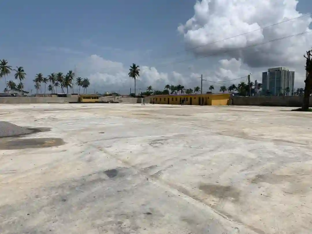 Location D’un Plate-forme en Zone Portuaire de Vridi