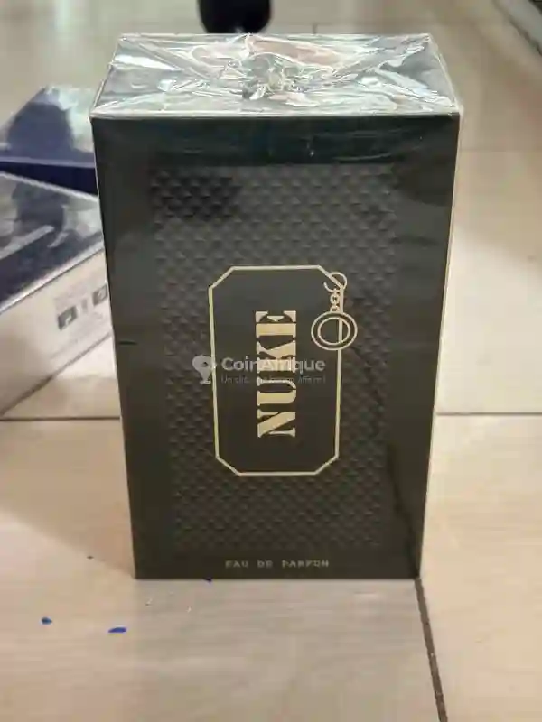 Parfum Monark - Vue 2