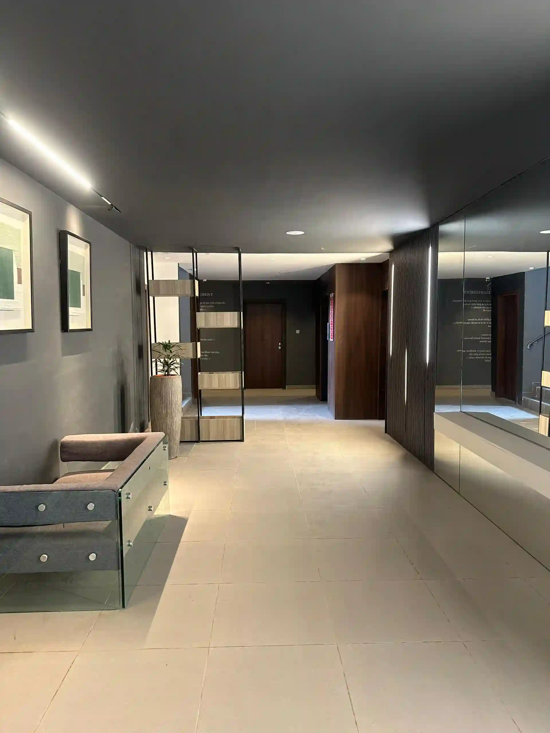 STUDIO MEUBLÉ – LOCATION SAISONNIÈRE - Vue 2