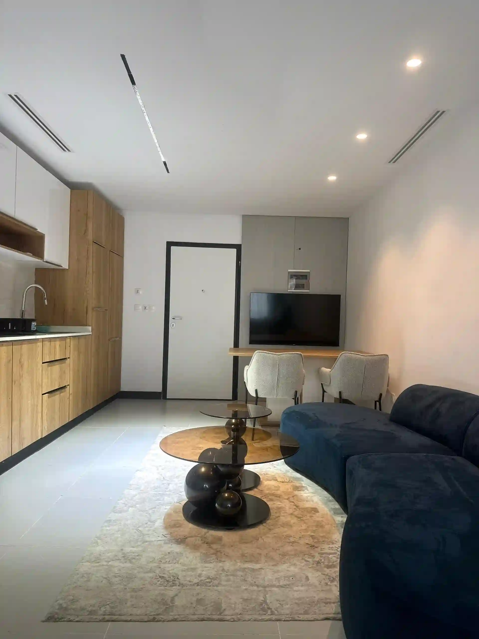 STUDIO MEUBLÉ – LOCATION SAISONNIÈRE - Vue 3