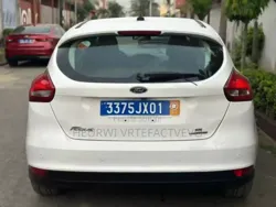 Ford Focus 2015 Blanc