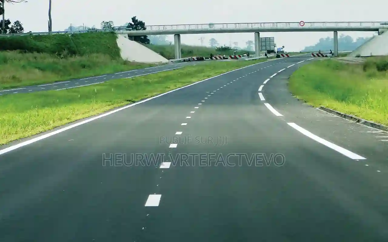 Terrain en Location (autoroute Du Nord) - Vue 1